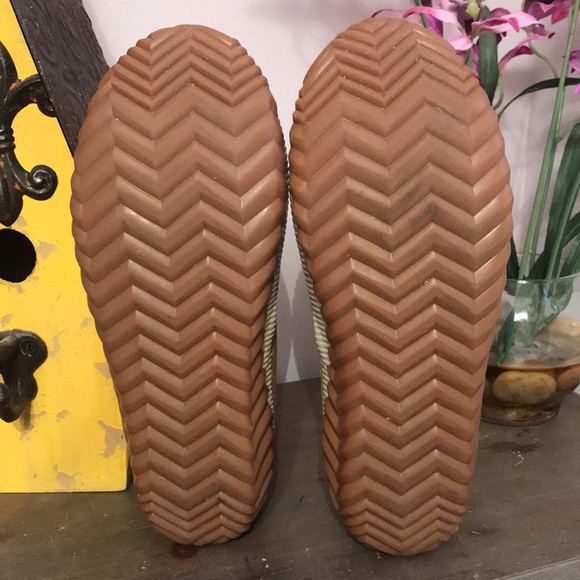 🐬Sorel Out N About Waterproof Brown and Black Boots - Picture 5 of 13